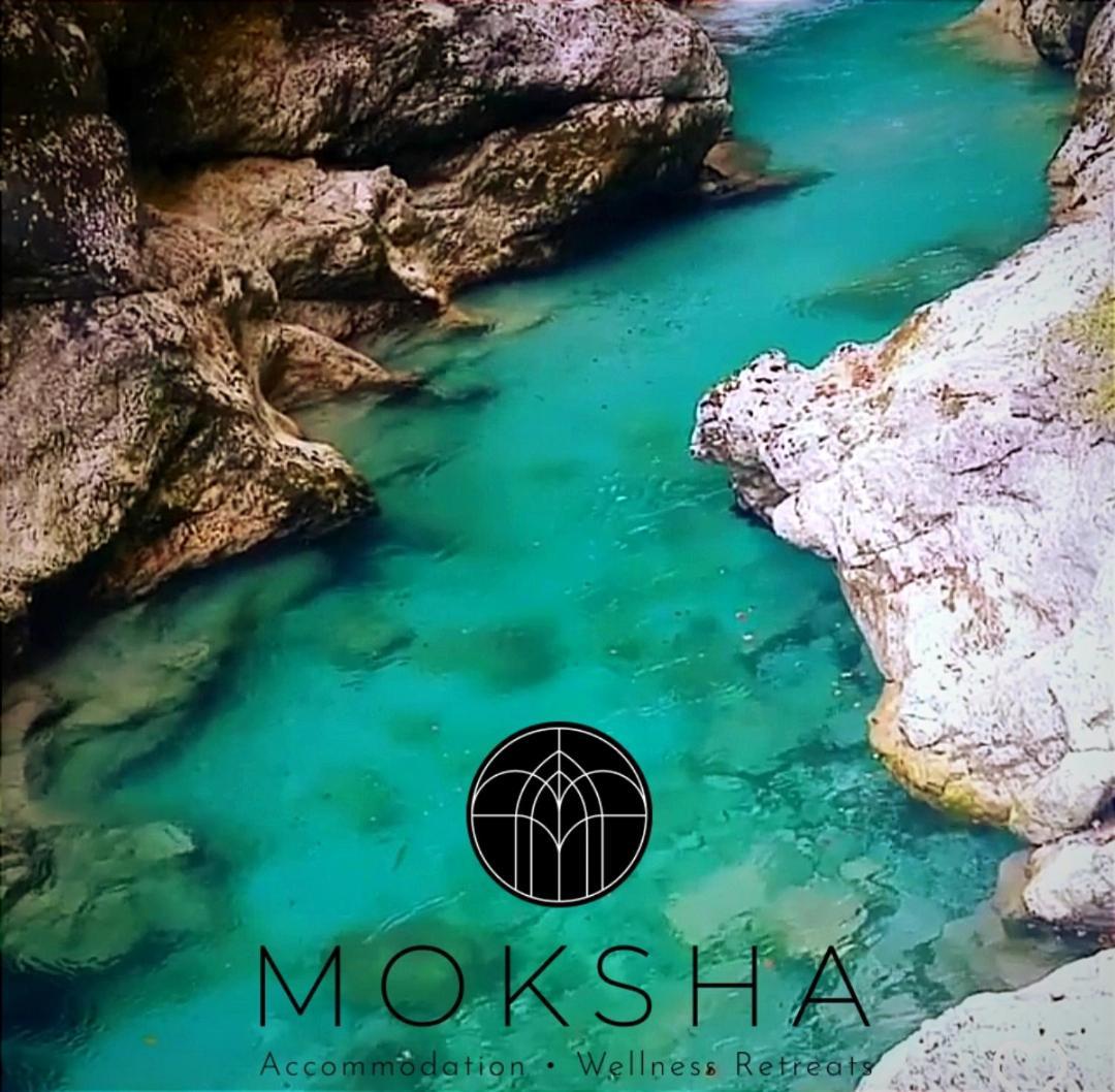Moksha Slovenia Tolmin Buitenkant foto